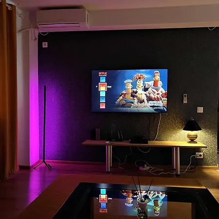 Cozysuite Apartment